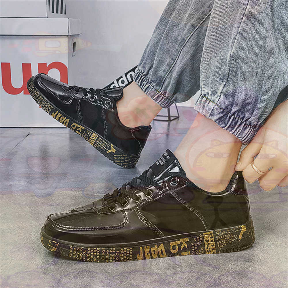 Round Foot Size 45 Sneakers Wh - Office Tech Set Up 评论和价格